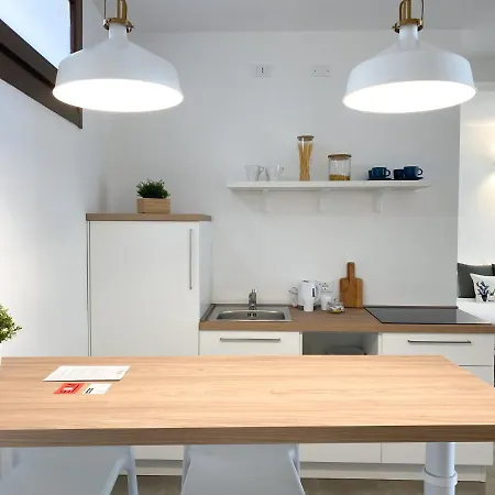 Easy Navigli Appartamento *